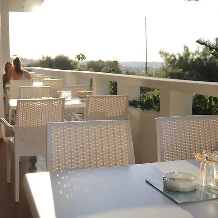 Dimitra 2* Piskopianón