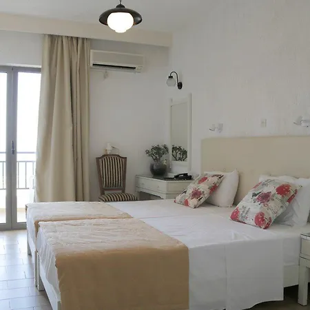 Dimitra Hotel Piskopianón