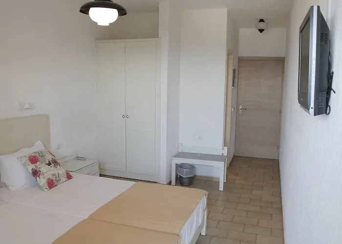 Dimitra Отель 2*