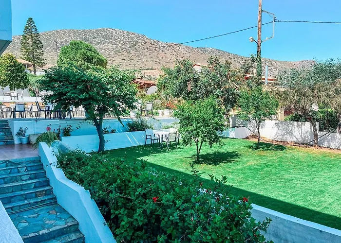 فندق Dimitra Piskopianón